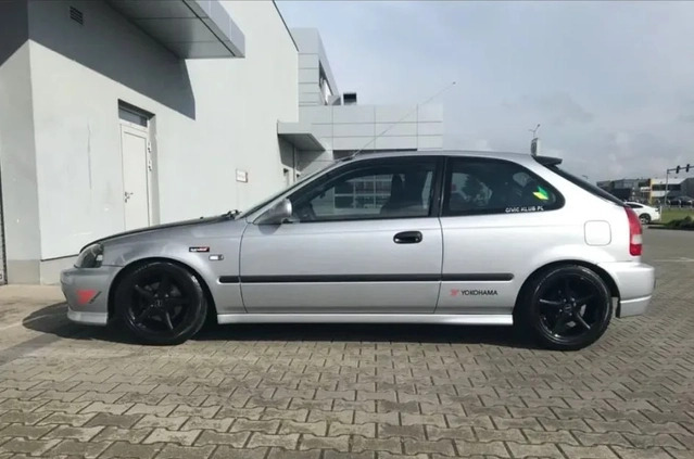 Honda Civic cena 11900 przebieg: 166000, rok produkcji 2000 z Racibórz małe 781